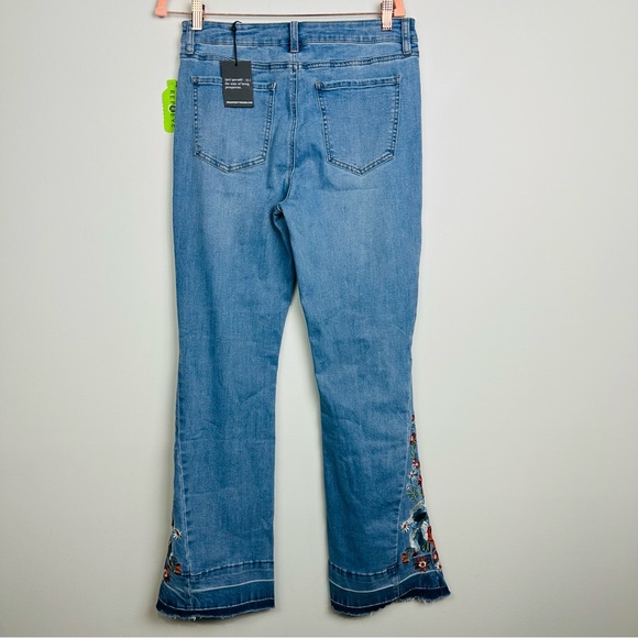 Prosperity Denim High Rise Floral Embroidered Released Hem Flare Leg Jeans SZ 30 - Picture 9 of 14